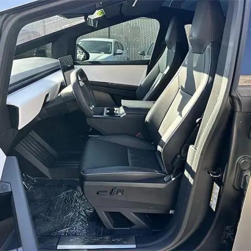 2024 Tesla Cybertruck