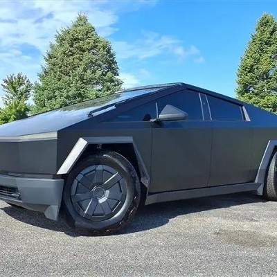 2024 Tesla Cybertruck Cyberbeast